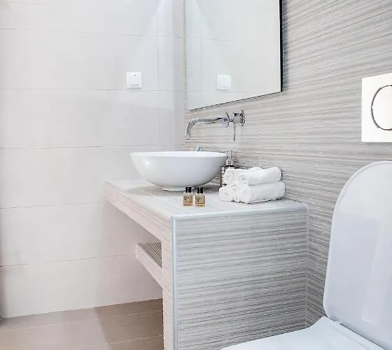 Grozos Pensionat Páros